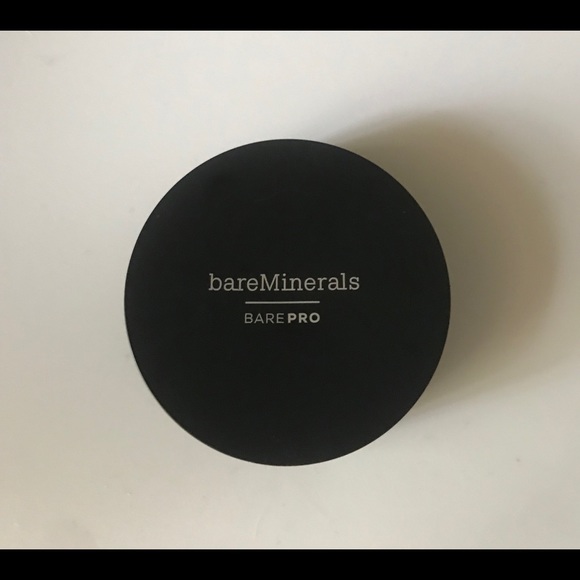 bareMinerals Other - bareMinerals powder foundation